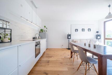 Zwischenmiete für Mai im Weserkiez, 870 € all inclusive - Berlin Neukölln