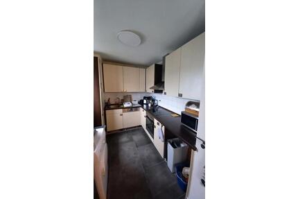 wohnungsmiete ab sofort! - 1.500,00&nbsp;EUR Kaltmiete, ca.&nbsp; 90,00&nbsp;m&sup2; in Tamm (PLZ: 71732)