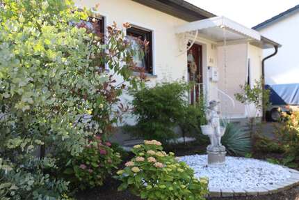 Haus zum Kaufen in Swisttal-Odendorf 375.000,00 € 114 m²
