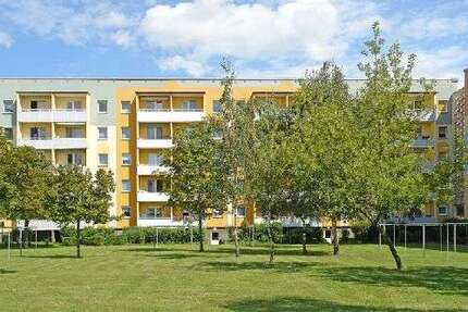 Wohnung zum Mieten in Schönebeck 399,00 € 67 m²