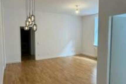 Helle 2-Zimmerwohnung mit EBK und Terrasse in ruhigem Hinterhaus - Wiesbaden Südost