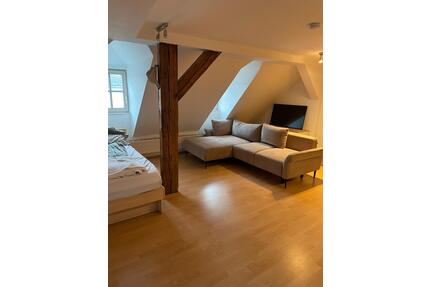 Modernisierte Altbauwohnung- offener Grundriss, mit EBK - Wunsiedel