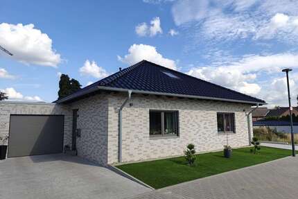 Haus zum Kaufen in Hückelhoven 585.000,00 € 146.38 m²