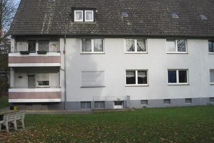 Renovierte 3-Zimmer-Wohnung im EG mit Dusche! (Hinweis: kein Balkon) - Recklinghausen Berghausen