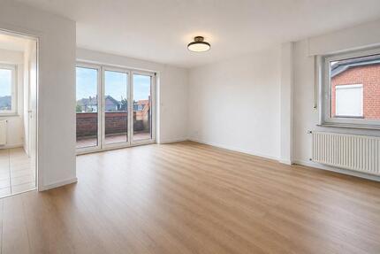 2 Zimmer Wohnung in Top Lage - frisch renoviert- neue Küche - Rheda-Wiedenbrück