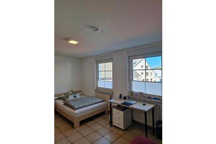 Zimmer in Uninähe Trier! - 400,00&nbsp;EUR Kaltmiete, ca.&nbsp; 18,00&nbsp;m&sup2; in Trier (PLZ: 54292) Nord