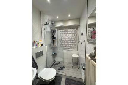 Tolle 3,5 Zimmer EG-Wohnung mit Garage & Gartennutzung - Dinslaken Lohberg