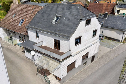 Haus zum Kaufen in Schmitten im Taunus 399.000,00 € 356 m²