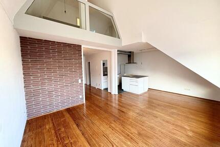 Außergewöhnliche Maisonette Wohnung im Kwartier Latäng - Köln Innenstadt