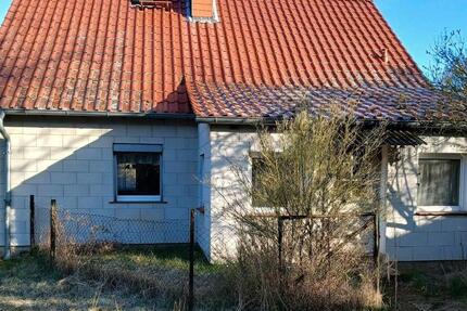 letzte Chance Einfamilienhaus mit Garage und Keller nahe Schwedt - Schwedt (Oder)