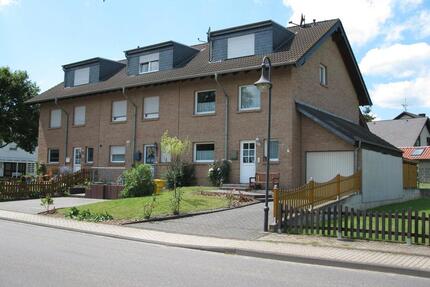 Renoviertes Reihenendhaus mit Keller und Garage zu vermieten - Bad Breisig
