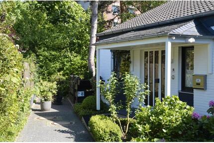 Schöne Doppelhaushäfte in Bielefeld Senne zu vermieten.