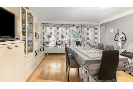 Helle 3,5-Zimmer-Wohnung mit Loggia und Tiefgaragenstellplatz - Salem Mimmenhausen