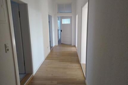 4 Zimmer, 106 m², Tageslichtbad, 1. Etage, Terrasse, Groß Düngen - Bad Salzdetfurth