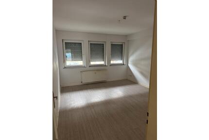 2 Zimmer Wohnung im EG zu vermieten in Solingen Wald