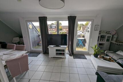 Schöne 4-Zi. Maisonette Wohnung mit Dachterrasse und 2 Bädern - Bergheim Ahe