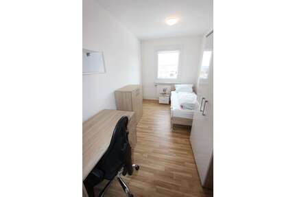 Wohnung zum Mieten in Gera 250,00 € 32.08 m²