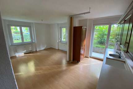 Wohnung zum Mieten in Chemnitz 300,00 € 55 m²