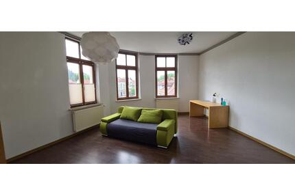 helle und zentrale 2-Zimmer-Wohnung in Stadtmitte Stadtroda´s