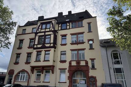 Attraktives Mehrfamilienhaus mit 14 Wohneinheiten in Koblenz-Neuendorf - ca. 1.040 m² Wohnfläche