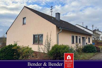 Charmanter Bungalow mit offenem Wohnbereich , Doppelgarage und Partykeller! - Molzhain