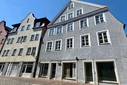 Wohnung zum Kaufen in Landshut 255.000,00 € 54.24 m²