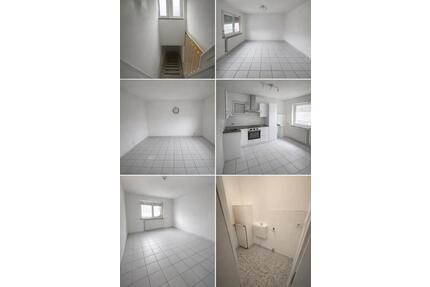 95m2 Wohnung teilmöbliert mit Terrasse für 1 Jahr zu vermieten - Borken