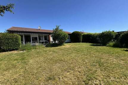 Haus zum Kaufen in Pyrbaum 310.000,00 € 120.17 m²