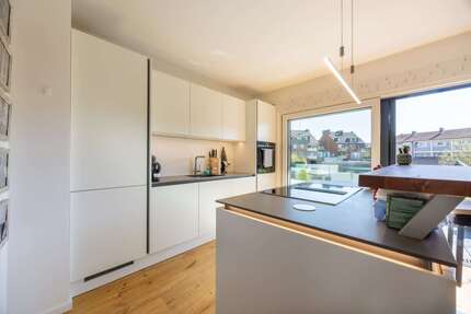 Wohnung zum Kaufen in Neuss 450.000,00 € 106.35 m²
