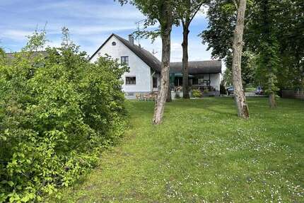 Haus zum Kaufen in Münchsmünster 1.235.000,00 € 276 m²