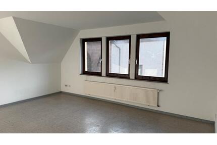 Zentrale 2-Zimmer-Wohnung direkt neben der Nikolaikirche - Nörten-Hardenberg