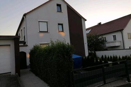Mehrfamilienhaus mit 3 Wohnungen - Ebern