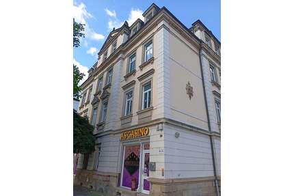 Haus zum Kaufen in Dresden 1.585.000,00 € 751.63 m²