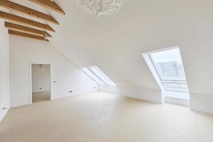 Moderne Dachgeschosswohnung mit Aufzug, Fußbodenheizung & Tiefgarage - Stein