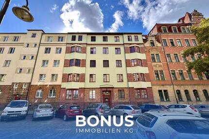 Die HafenCity um die Ecke: Sanierte 3-Raum-Altbauwohnung mit Loggia - Denkmalschutz - Dresden Pieschen-Süd