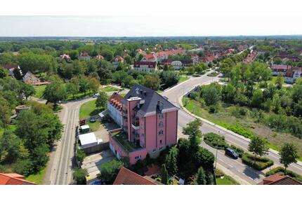 4-Z. mit Balkon, Aufzug & Stellplatzoption in Leuna ab 01.07.