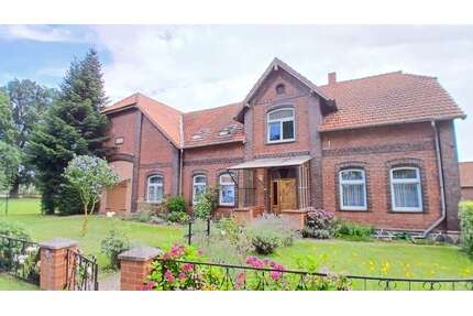 Haus zum Kaufen in Vielank OT Tewswoos 249.000,00 € 306.27 m²