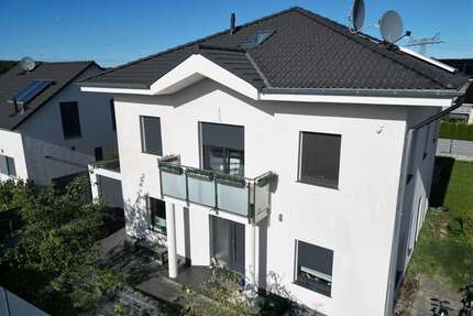 Haus zum Kaufen in Blankenfelde-Mahlow 799.000,00 € 172 m²