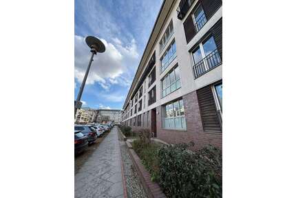 Wohnung zum Mieten in Berlin 1.171,00 € 81.49 m²