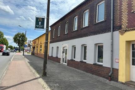 Helle 2-Raum Wohnung, 1. OG nähe OBI - Garten möglich - Wittenberg Lutherstadt