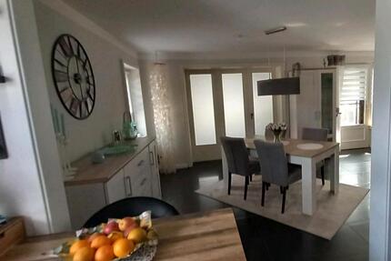 Schönes Einfamilienhaus provisionsfrei von privat zu verkaufen - Bremerhaven Schiffdorferdamm