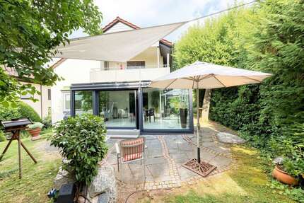 Haus zum Kaufen in Böblingen 949.000,00 € 206 m²
