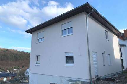 Haus zum Kaufen in Schmitten 749.000,00 € 211.38 m²