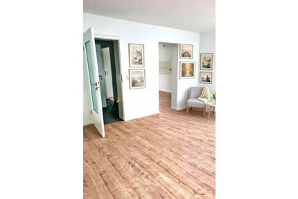 Ab 01.04 mieten ab 01.05 bezahlen, RMH 120 m²+Garten+20 m² Keller - Magdeburg Barleber See