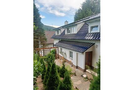 Einfamilienhaus in Odenwald - 180.000,00&nbsp;EUR Kaufpreis, ca.&nbsp; 145,00&nbsp;m&sup2; in Hirschhorn (Neckar) (PLZ: 69434)