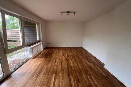 Helle 1-Zimmerwohnung mit Terrasse, EBK & Keller in Aarbergen