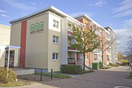 Wohnung zum Mieten in Halle (Saale) 286,00 € 47.66 m²