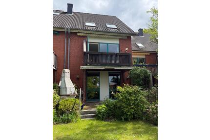 Familienfreundliches Reihenhaus in Südwestlage mit Garten, Balkon - Preetz