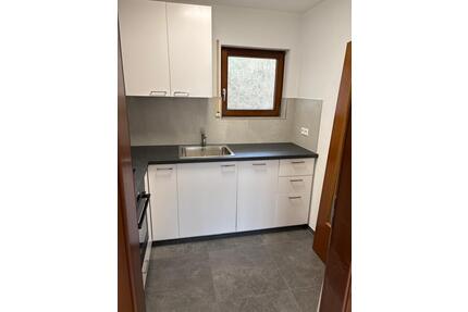 Helle 2 Zimmer Wohnung mit Balkon in Tiengen zu vermieten - Waldshut-Tiengen