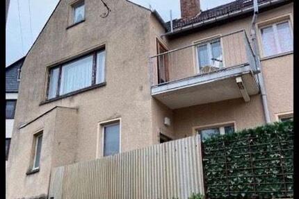 Privatverkauf: Großes Familienhaus - Langenwetzendorf